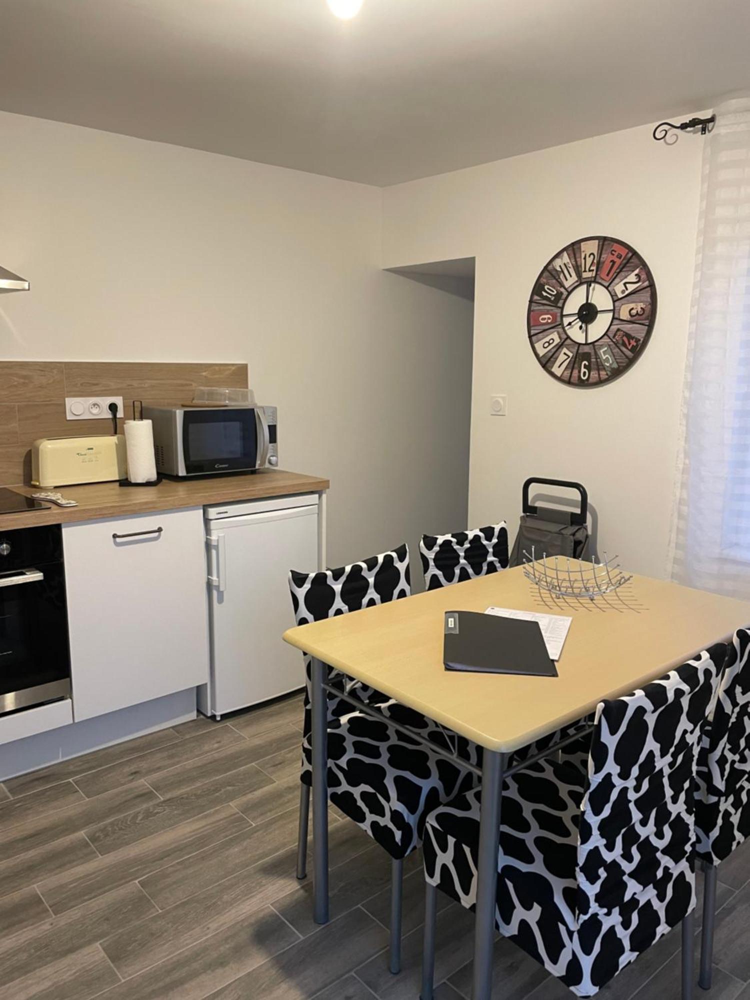 Appartement Rdc Granville Eksteriør billede